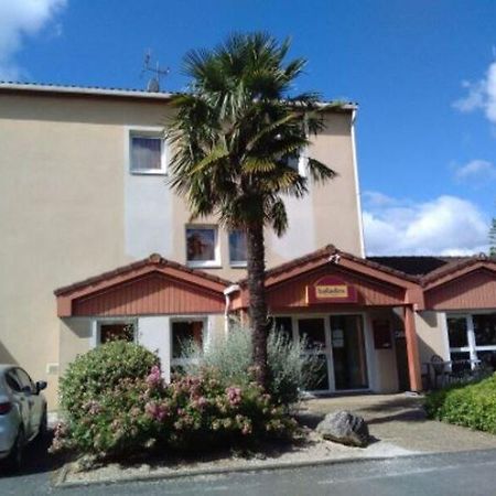 Kyriad Direct Agen Castel Culier Кастелькюлье Экстерьер фото